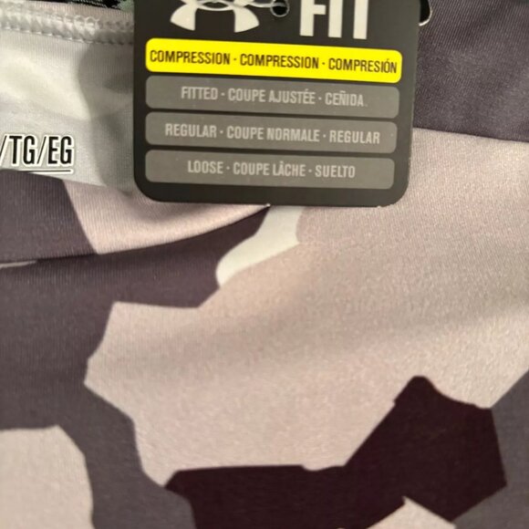 Under Armour Spider Man Camouflage Compression Gray White Red Shirt - Size XL - Picture 7 of 9